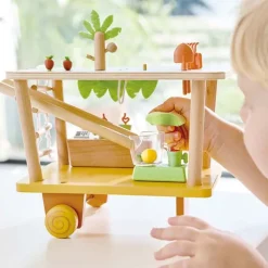 Clio's Bio Juice Cart