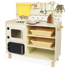 Cottage Chic Big Cooker Kitchen