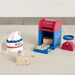 Extra Special Delivery Mail Set