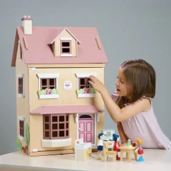 Foxtail Villa Dollhouse