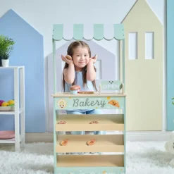 Jolly Pals Wooden Bakery Stand with 12 Pastry Pieces