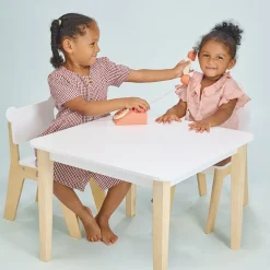 Kid's Table