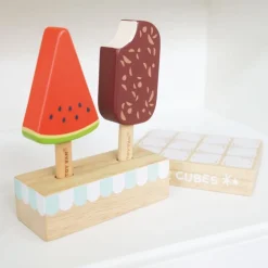 Kitchen Pretend Play Fridge & Freezer