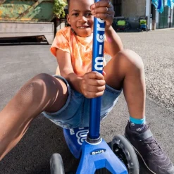 Micro Maxi LED Scooter - Blue/White