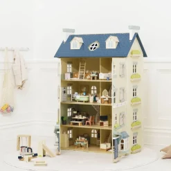 Palace Wooden Dollhouse