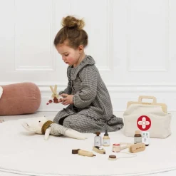 10 Piece Animal Vet Pretend Play Set