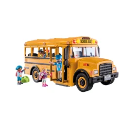 School Bus with Accessories and 4 Figures