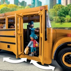 School Bus with Accessories and 4 Figures