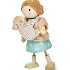 The Goodwood Family Wooden Dolls