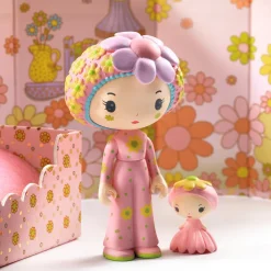 Tinyly Rose Tinyroom with Figurines