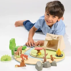 Wildlife Camping Playset