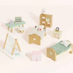Wooden Dollhouse 24 Piece Child's Bedroom Furniture Set