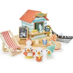 Wooden Sandy’s Beach Hut