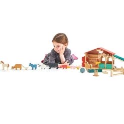 Wooden Tender Leaf Farm Playset